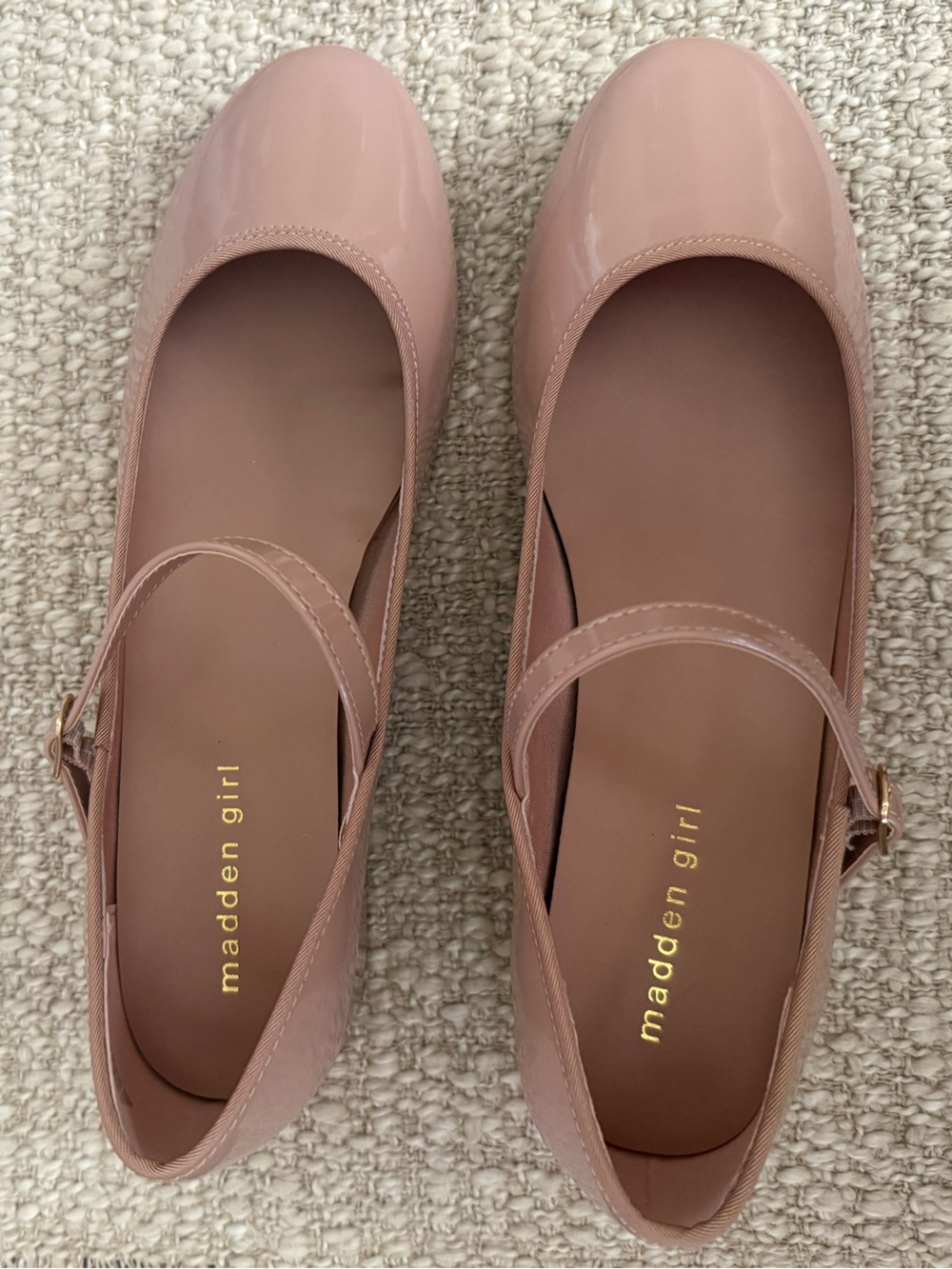 Steve Madden Girl Tutuu Block Heel Mary Janes Blush Pink Patent - size 10 NWOT.